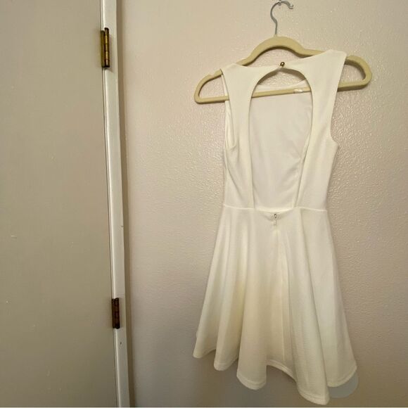 Lulus Living For Love White open Back Skater bridal shower Textured dress y2k XS - Picture 11 of 12